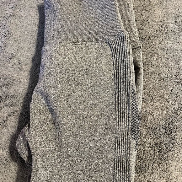 Boom Booty leggings with tags - Picture 2 of 4